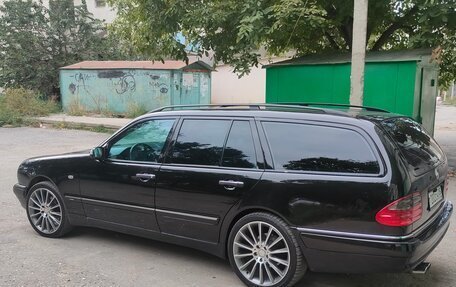 Mercedes-Benz E-Класс, 1998 год, 950 000 рублей, 5 фотография