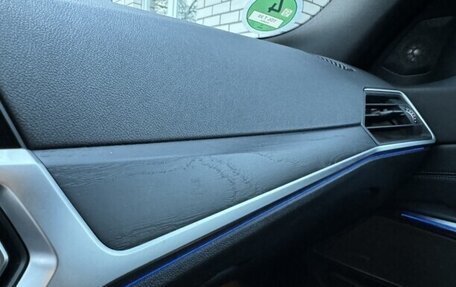 BMW 3 серия, 2020 год, 3 180 000 рублей, 16 фотография