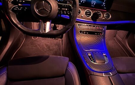 Mercedes-Benz E-Класс, 2020 год, 3 950 000 рублей, 9 фотография