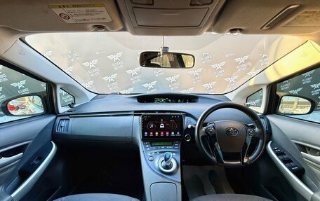 Toyota Prius, 2010 год, 919 000 рублей, 13 фотография