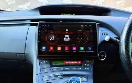 Toyota Prius, 2010 год, 919 000 рублей, 14 фотография