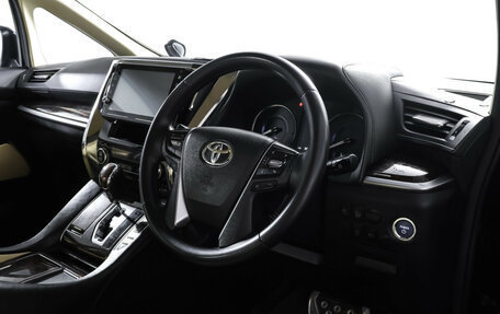 Toyota Alphard III, 2018 год, 5 050 000 рублей, 10 фотография