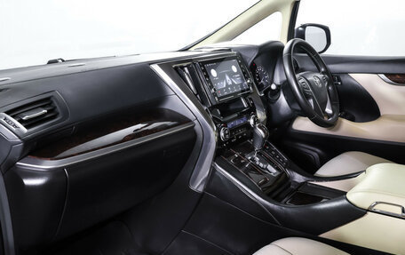 Toyota Alphard III, 2018 год, 5 050 000 рублей, 16 фотография