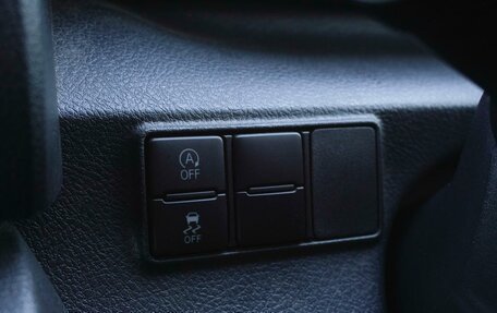 Toyota Sienta II, 2020 год, 1 693 000 рублей, 22 фотография