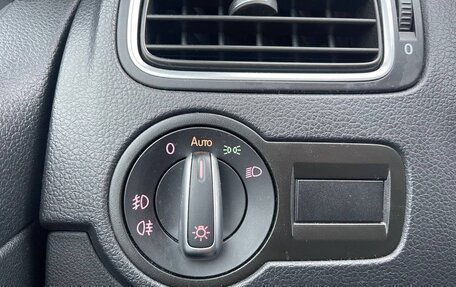 Volkswagen Polo VI (EU Market), 2018 год, 1 300 000 рублей, 9 фотография