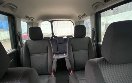 Honda Stepwgn IV, 2017 год, 1 620 000 рублей, 9 фотография