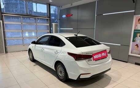 Hyundai Solaris II рестайлинг, 2017 год, 1 199 000 рублей, 6 фотография