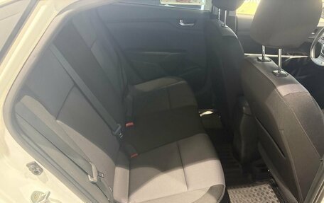 Hyundai Solaris II рестайлинг, 2017 год, 1 199 000 рублей, 14 фотография