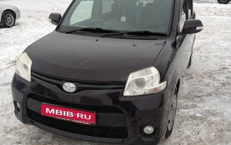 Toyota Sienta I, 2011 год, 965 000 рублей, 1 фотография