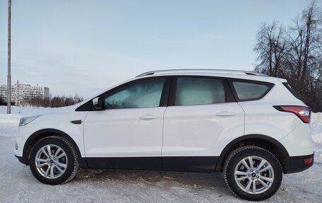 Ford Kuga III, 2019 год, 2 400 000 рублей, 1 фотография