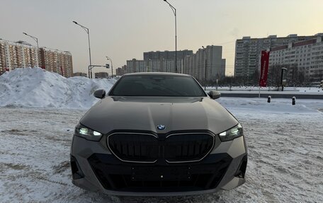 BMW 5 серия, 2024 год, 9 200 000 рублей, 1 фотография