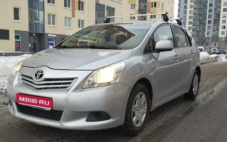 Toyota Verso I, 2009 год, 750 000 рублей, 1 фотография