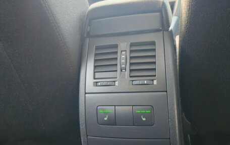 Skoda Octavia, 2011 год, 780 000 рублей, 27 фотография