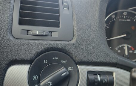 Skoda Octavia, 2011 год, 780 000 рублей, 28 фотография