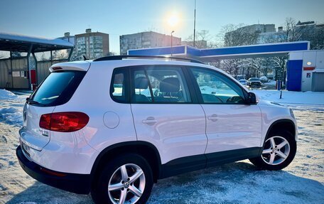 Volkswagen Tiguan I, 2016 год, 3 150 000 рублей, 6 фотография