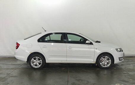 Skoda Rapid I, 2015 год, 1 045 000 рублей, 8 фотография