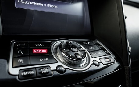 Infiniti QX70, 2013 год, 2 130 000 рублей, 11 фотография