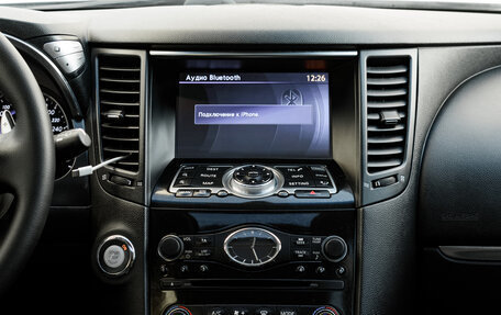 Infiniti QX70, 2013 год, 2 130 000 рублей, 30 фотография