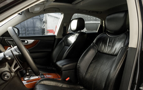 Infiniti QX70, 2013 год, 2 130 000 рублей, 37 фотография