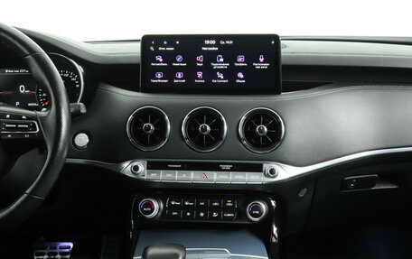 KIA Stinger I, 2022 год, 4 200 000 рублей, 16 фотография