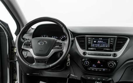 Hyundai Solaris II рестайлинг, 2019 год, 1 055 000 рублей, 8 фотография