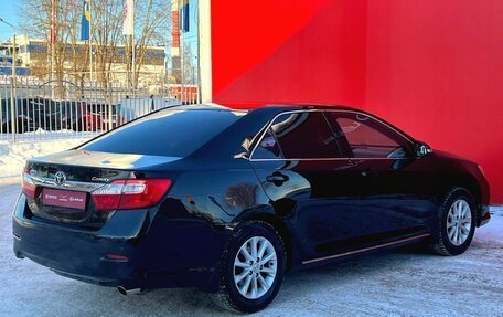 Toyota Camry, 2013 год, 1 390 000 рублей, 6 фотография
