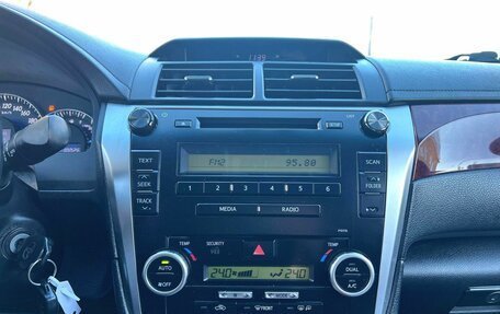 Toyota Camry, 2013 год, 1 390 000 рублей, 15 фотография