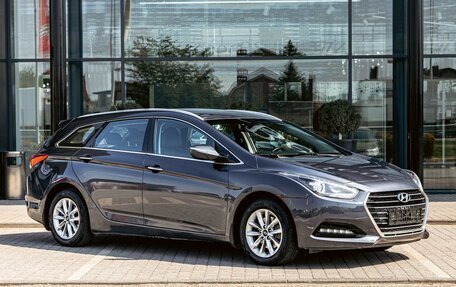 Hyundai i40 I рестайлинг, 2017 год, 1 345 000 рублей, 3 фотография