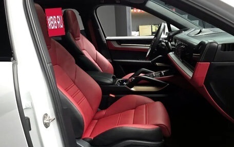 Porsche Cayenne III, 2025 год, 17 330 000 рублей, 11 фотография