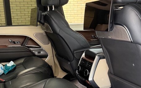 Land Rover Range Rover IV рестайлинг, 2022 год, 17 500 000 рублей, 3 фотография