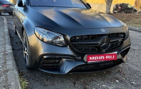 Mercedes-Benz E-Класс AMG, 2017 год, 7 100 000 рублей, 3 фотография