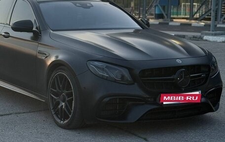 Mercedes-Benz E-Класс AMG, 2017 год, 7 100 000 рублей, 10 фотография