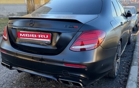 Mercedes-Benz E-Класс AMG, 2017 год, 7 100 000 рублей, 8 фотография