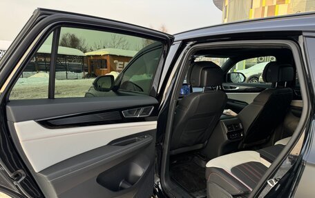 Volkswagen Teramont I, 2024 год, 6 100 000 рублей, 21 фотография