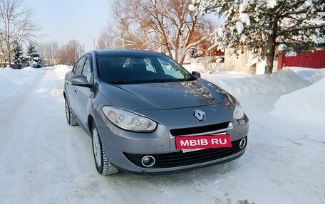Renault Fluence I, 2011 год, 550 000 рублей, 2 фотография