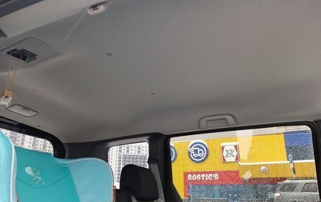 Toyota Sienta I, 2011 год, 965 000 рублей, 16 фотография