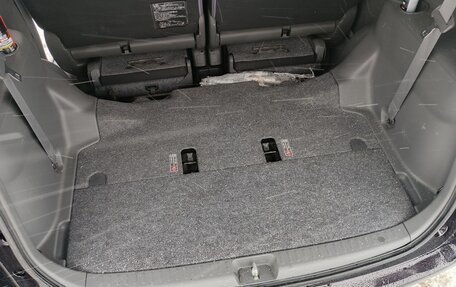 Toyota Sienta I, 2011 год, 965 000 рублей, 15 фотография