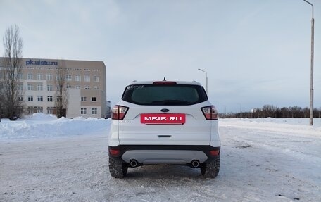Ford Kuga III, 2019 год, 2 400 000 рублей, 4 фотография