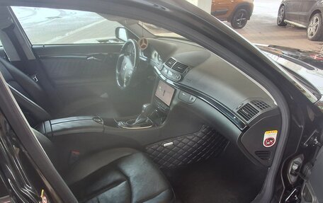 Mercedes-Benz E-Класс, 2005 год, 1 200 000 рублей, 12 фотография