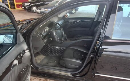 Mercedes-Benz E-Класс, 2005 год, 1 200 000 рублей, 15 фотография