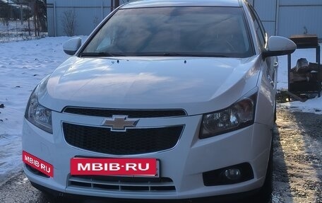 Chevrolet Cruze II, 2012 год, 850 000 рублей, 3 фотография