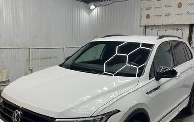 Volkswagen Tiguan II, 2021 год, 4 170 000 рублей, 1 фотография