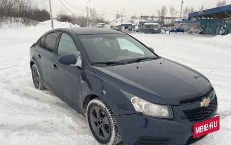 Chevrolet Cruze II, 2011 год, 345 000 рублей, 2 фотография