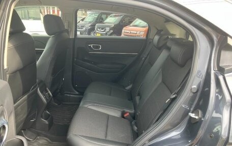 Honda Vezel, 2022 год, 2 100 000 рублей, 8 фотография