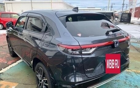 Honda Vezel, 2022 год, 2 100 000 рублей, 4 фотография