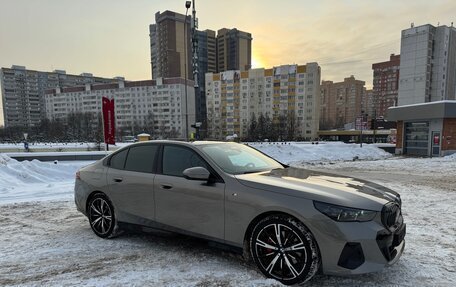 BMW 5 серия, 2024 год, 9 200 000 рублей, 3 фотография