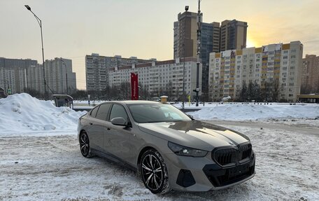 BMW 5 серия, 2024 год, 9 200 000 рублей, 2 фотография