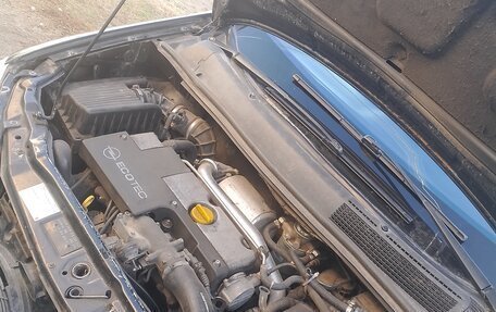 Opel Zafira A рестайлинг, 2003 год, 360 000 рублей, 6 фотография