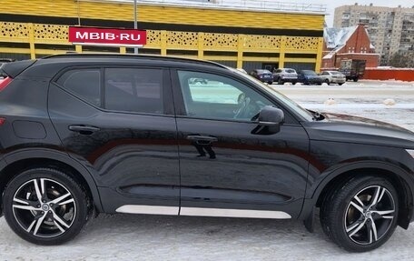 Volvo XC40 I, 2018 год, 3 250 000 рублей, 2 фотография