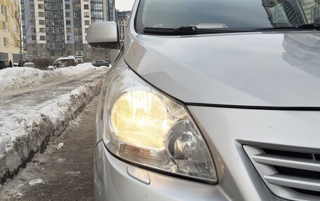 Toyota Verso I, 2009 год, 750 000 рублей, 23 фотография